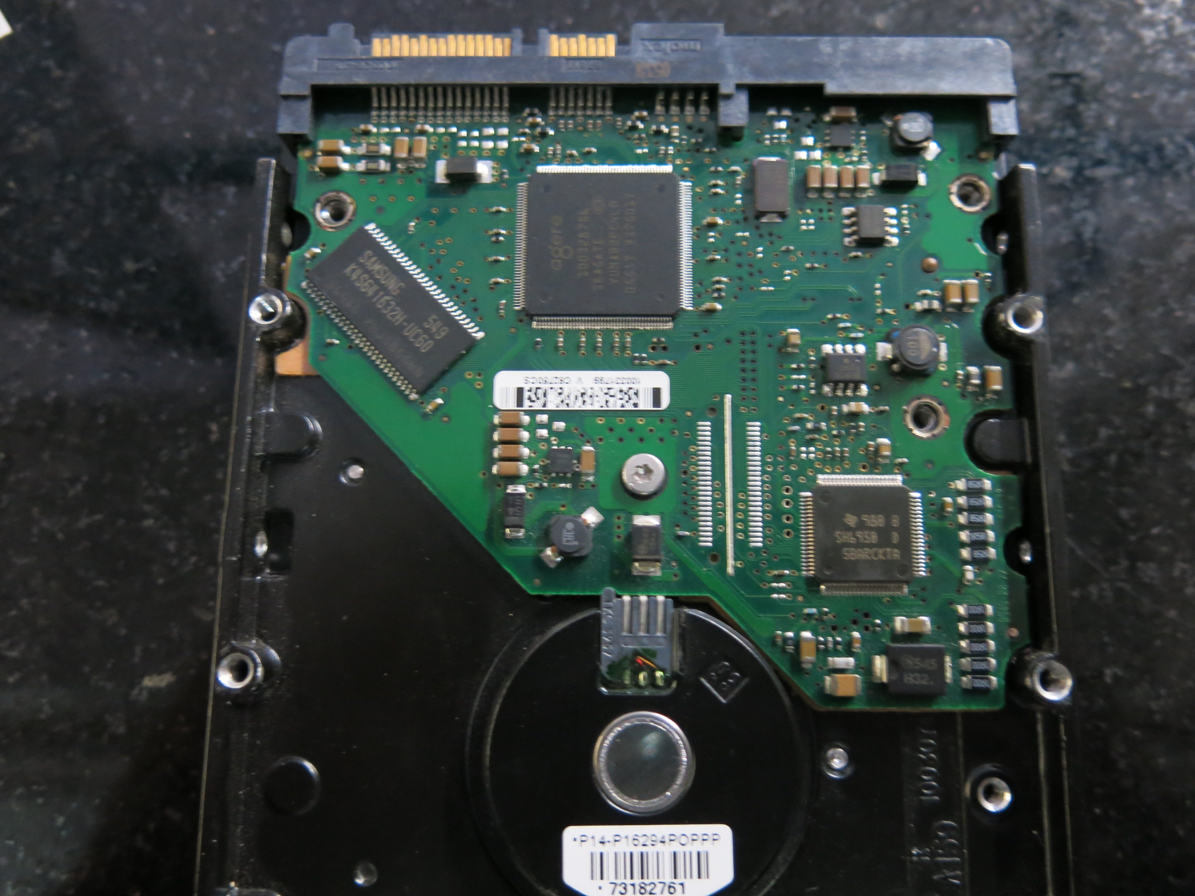 PCB: 1003311799, MODEL: ST3160023AS, SERIAL: 4MT2G1S1, PN: 9W2814-160