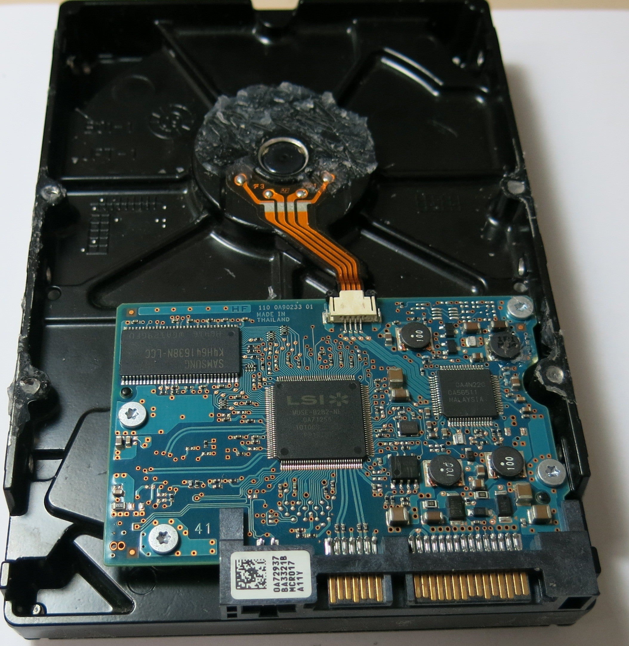 0F11010JPC39G0C05,  P/N:0F11010,  MLC:JPC39G,  Serial:HV142PXH,  3GB 3.5,  PCB :110 0A90233 01- REV A