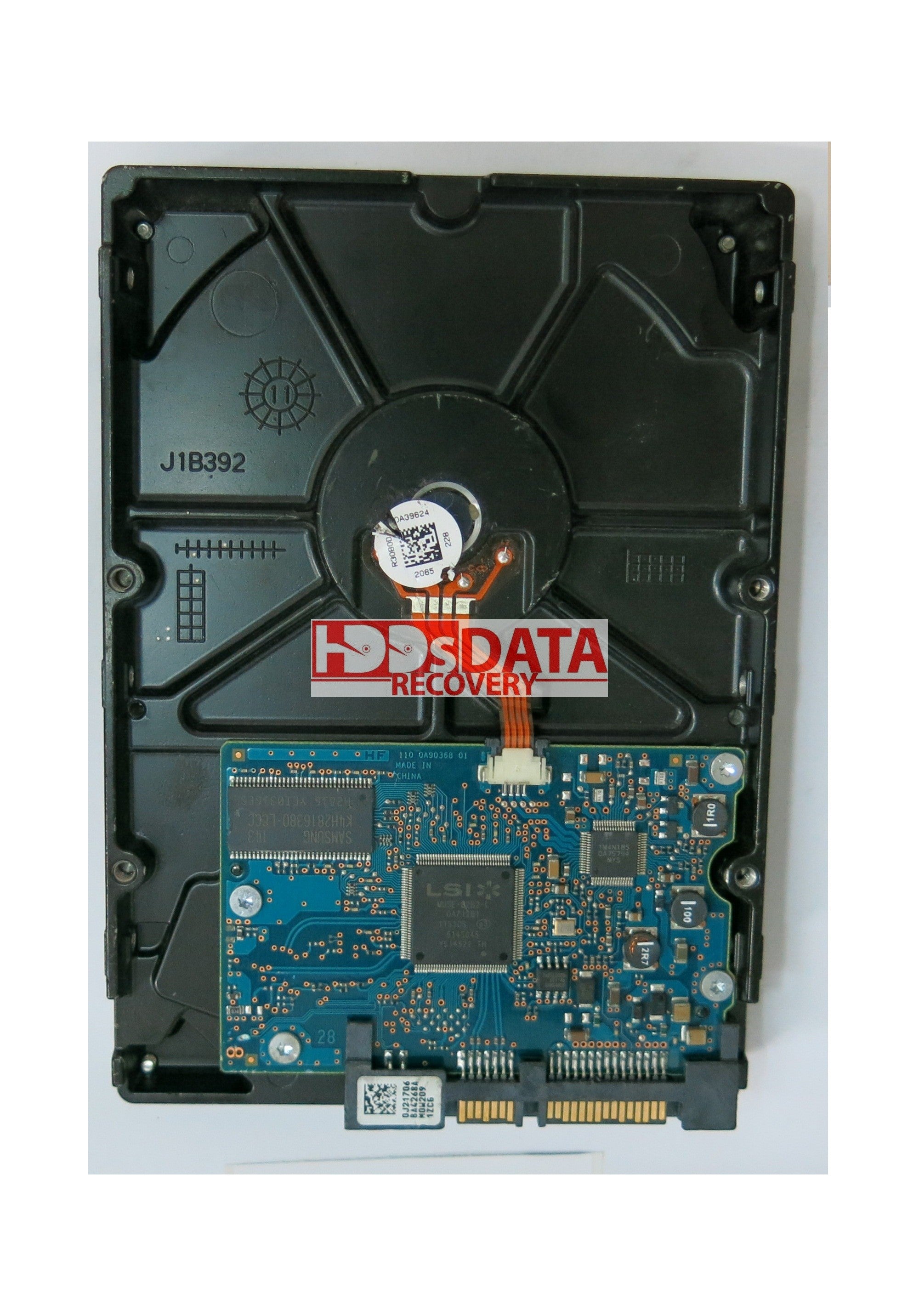 HDS721050CLA662,  P/N:647466-001,  MLC:JPT41A,  Serial:JP1572FN3BNSWK,  6GB 3.5,  PCB :110 0A90368 01- REV A,