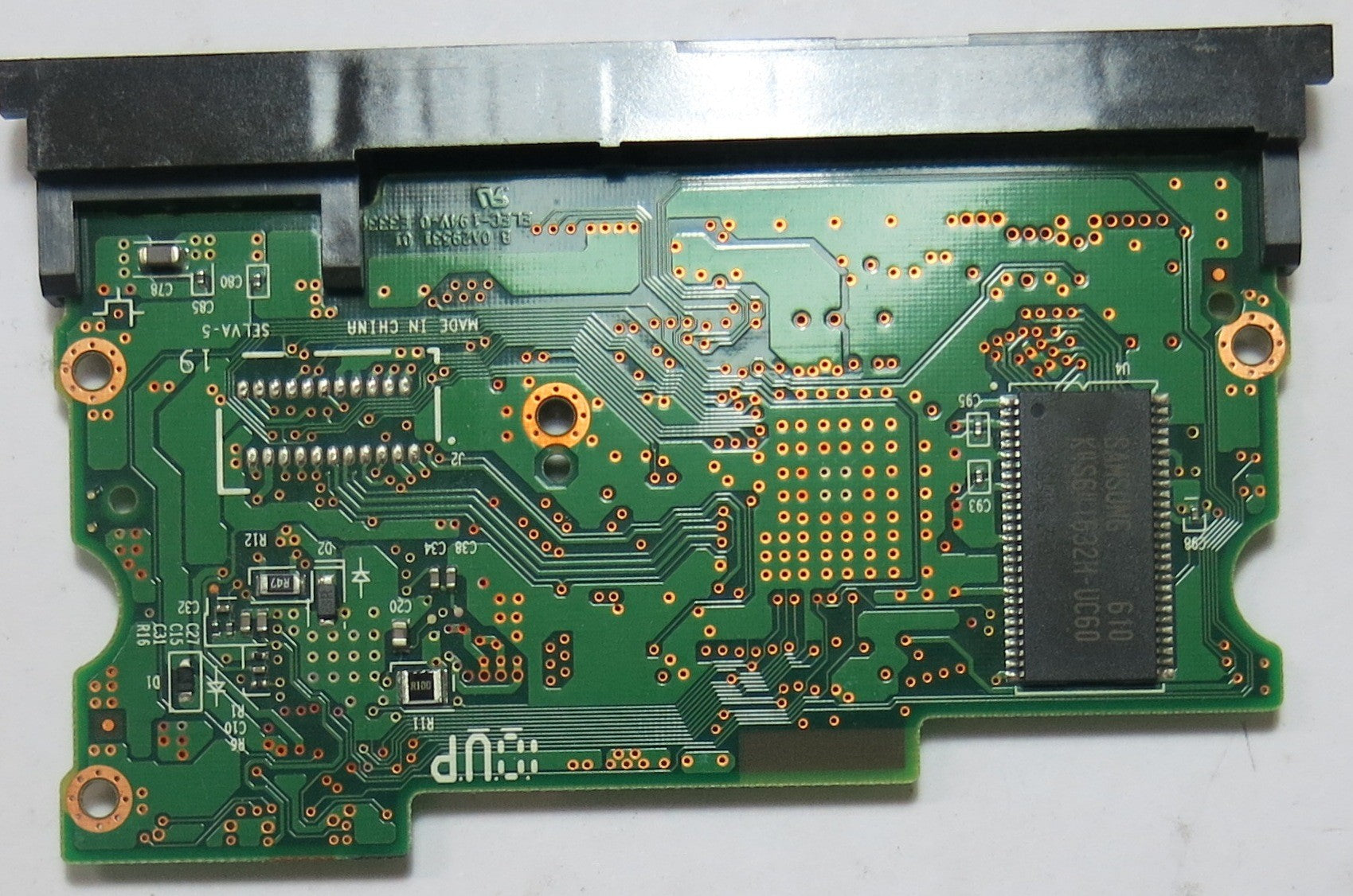HITACHI HDS721616PLA380, PN 0A31886, MLC  F 0A29531 01,  PCB