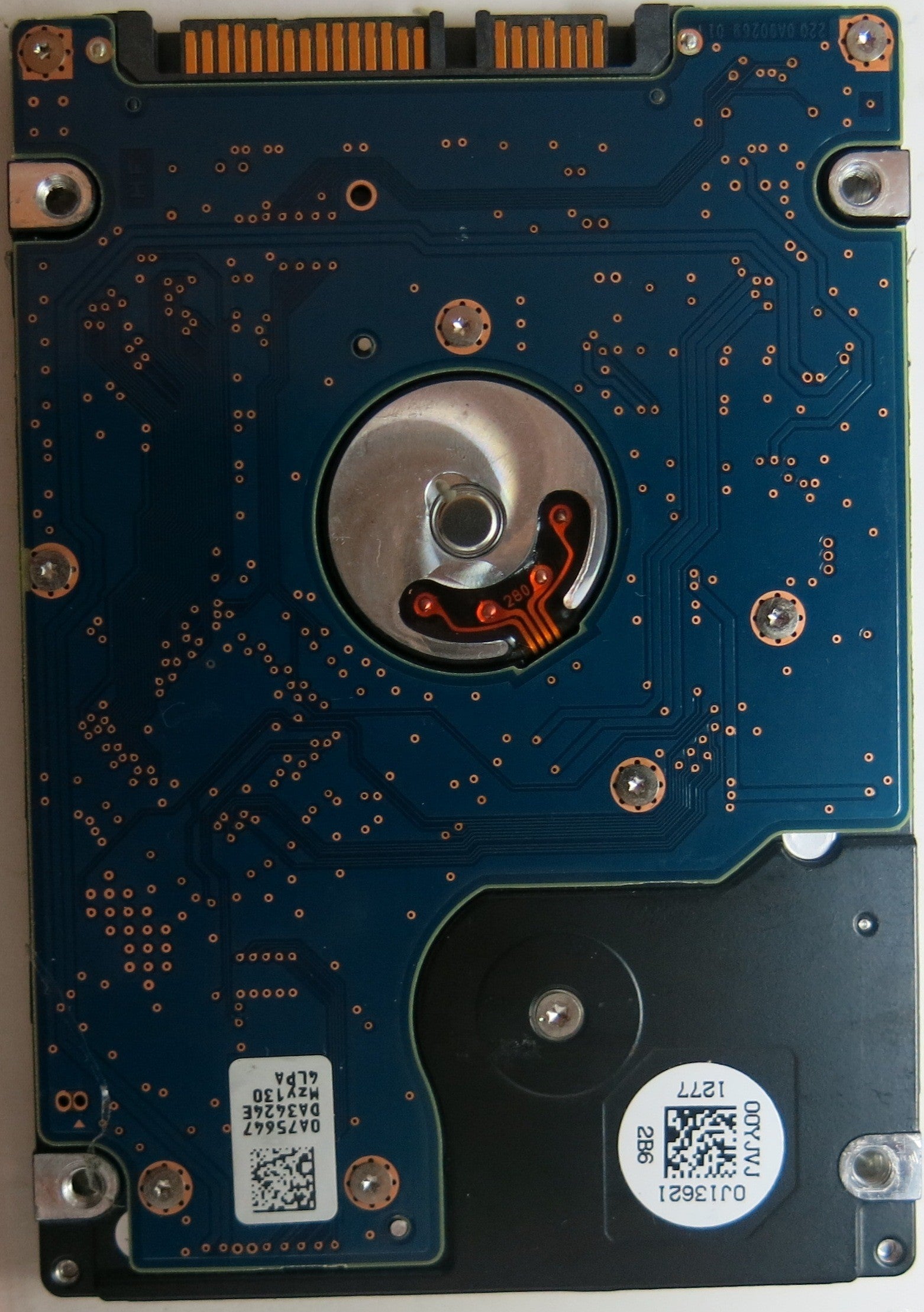 HTS543216A7A384, PN: 0J18921, MLC: DA4024, 160GB, PCB: 220 0A90269 01, SERIAL NUMBER: 110802E201534105VUWJ,