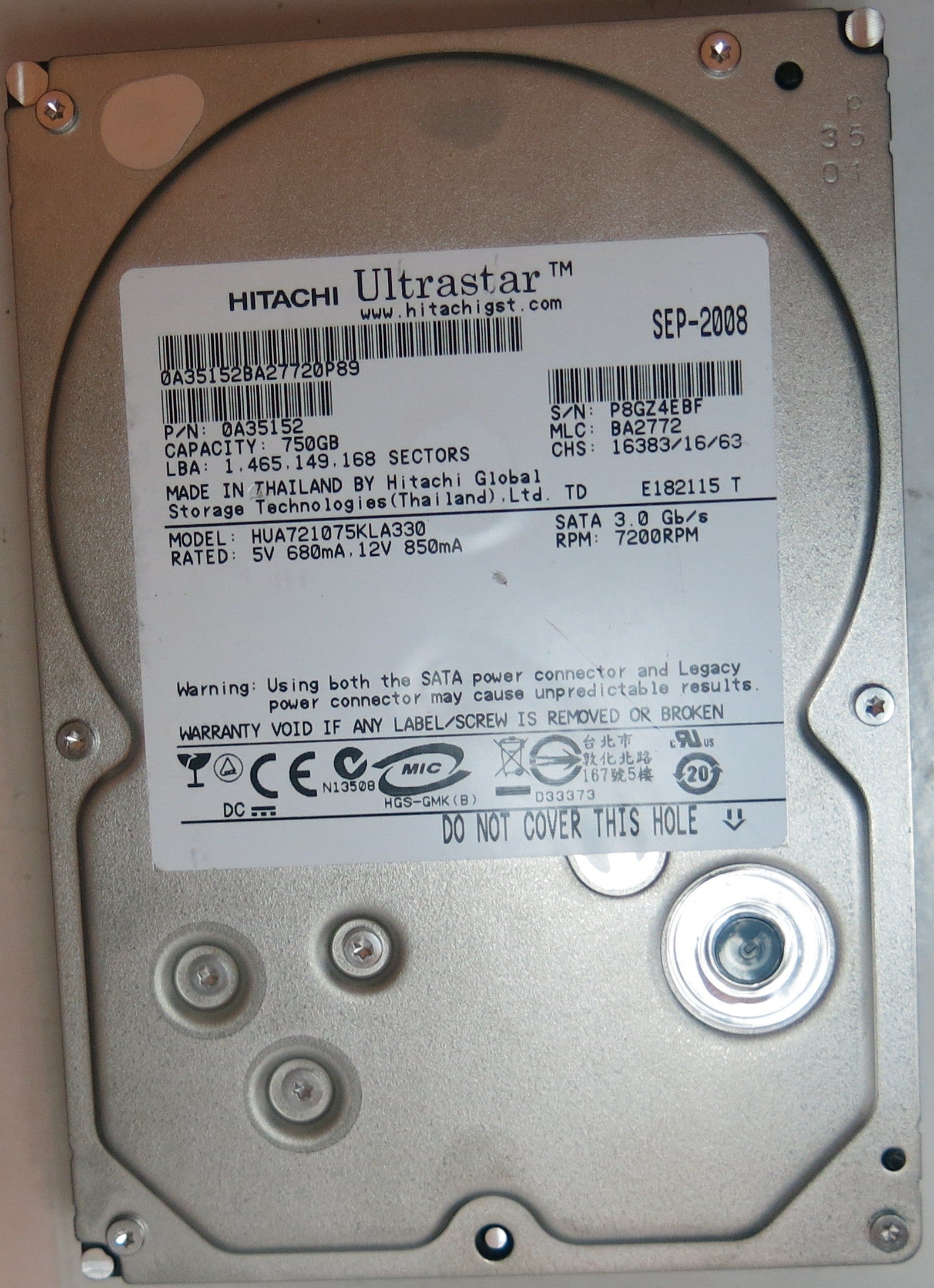 HUA721075KLA330,  P/N:0A35152,  MLC:BA2772,  Serial:P8GZ4EBF,  750GB 3.5 ,               PCB :P8GZ4EBF- REV A