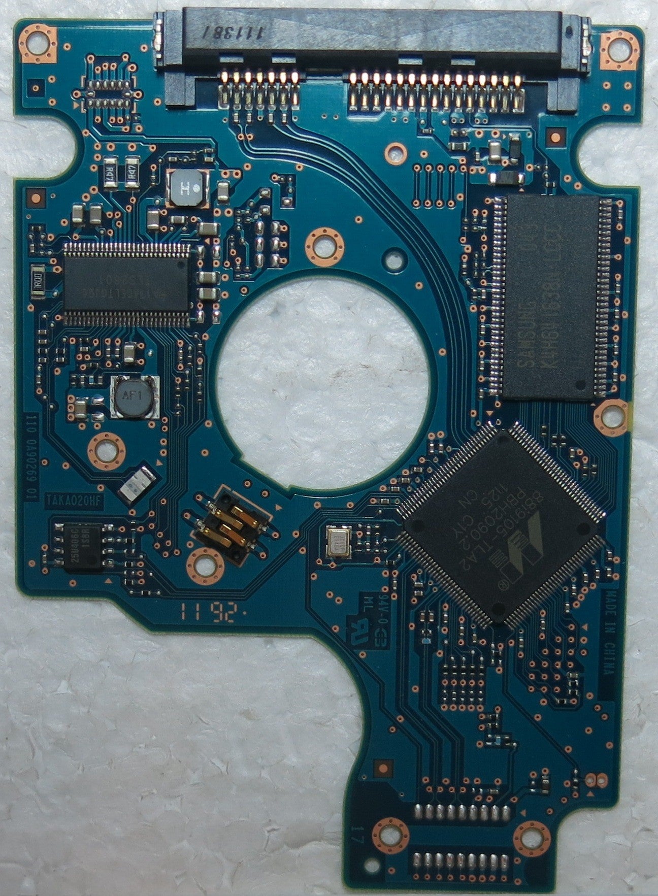 HTS543216A7A384, PN, MLC DA4024 220 0A90269 01 PCB
