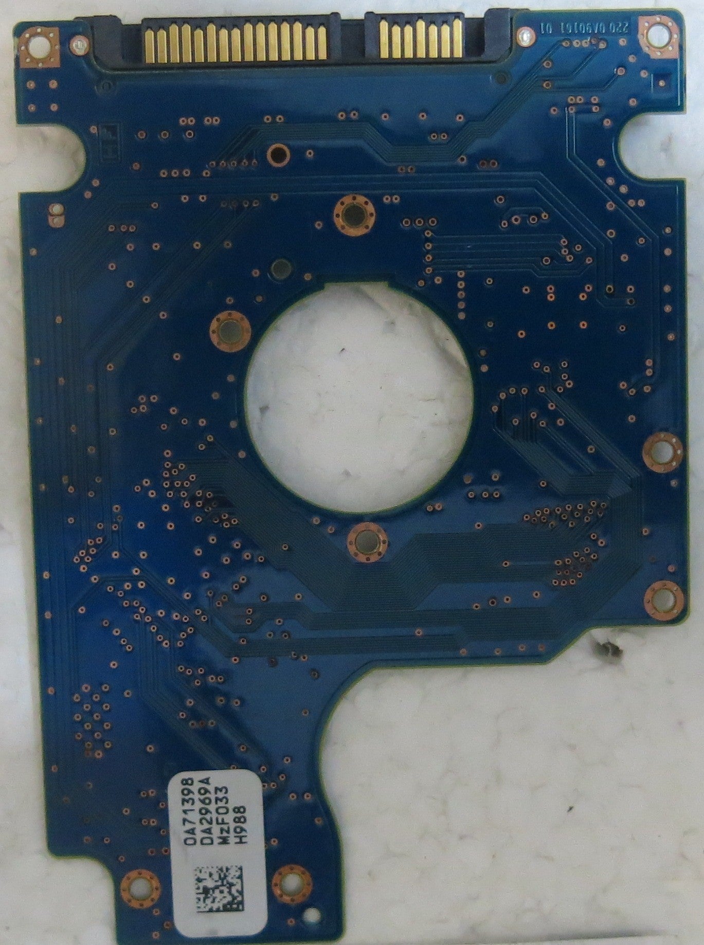 HTS545016B9SA00 PN 0A70451 MLC DA2987 220 OA90161 01 PCB