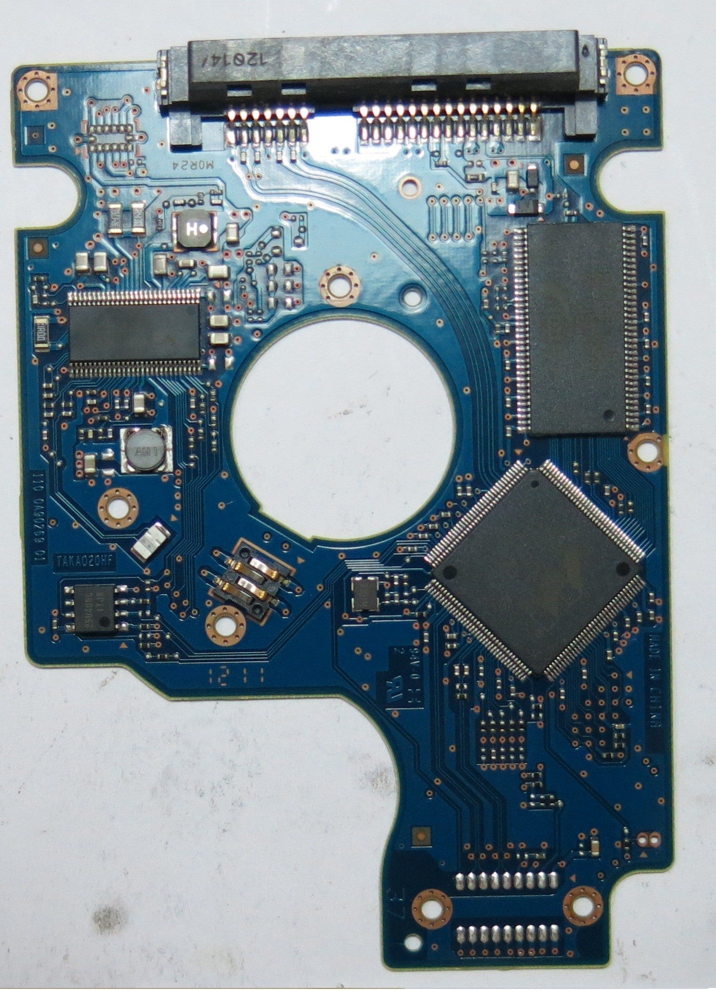 HTS723232A7A364 0A79646 220 0A90269 01 PCB