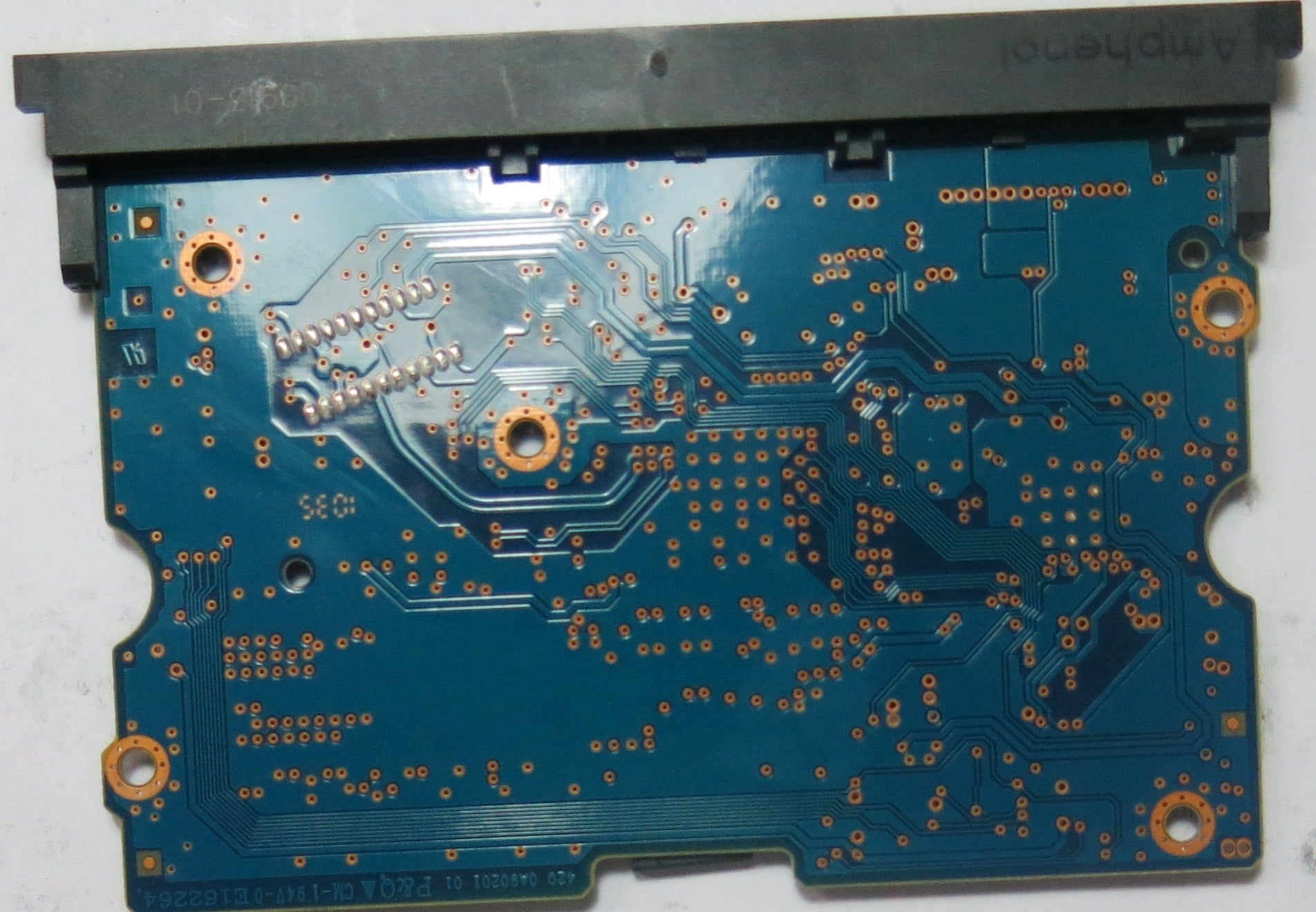 HUA722020ALA331 PN 0F10629110 0A90201 PCB