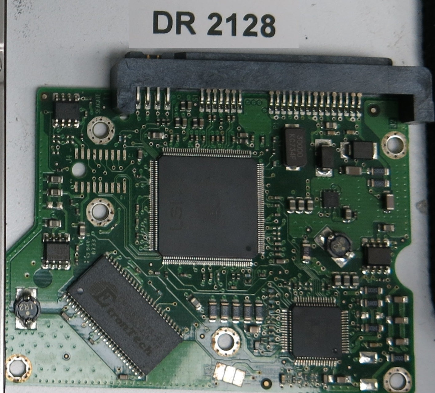 IBM DTCA-24090 E182115 S MLC FO3078 4090MB 2.5