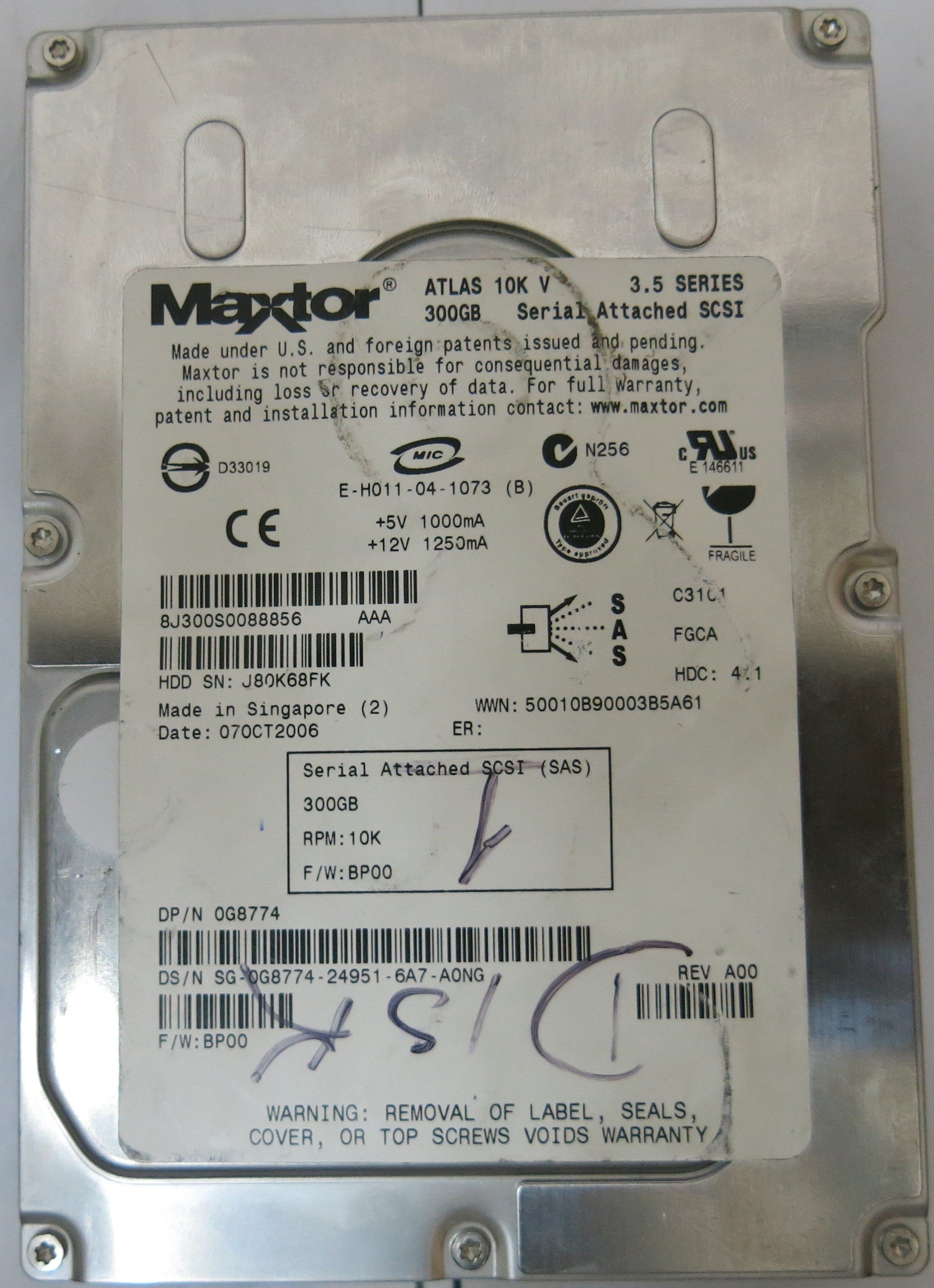 8J300S0,Serial: J80K68FK,300GB 3.5