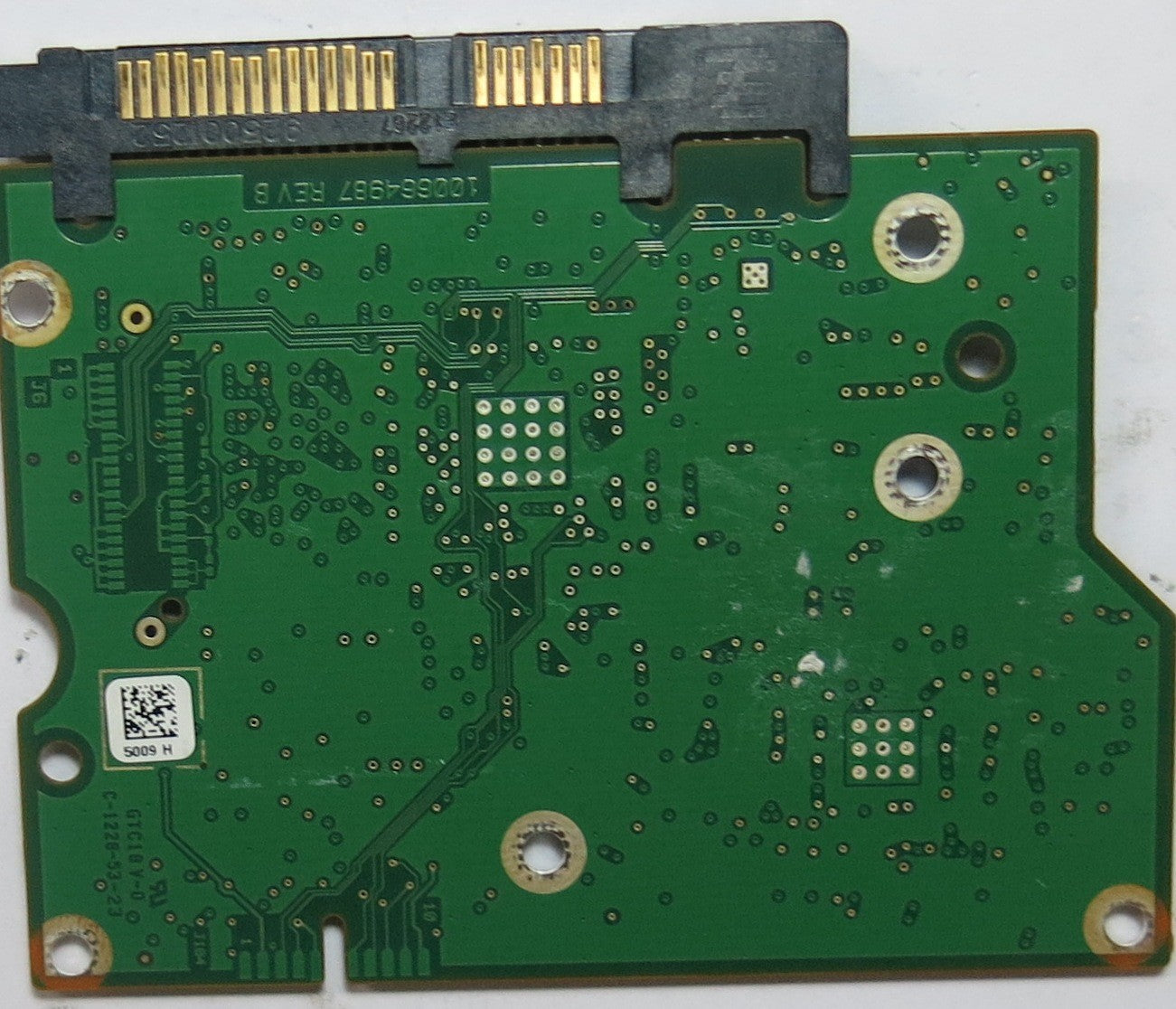 SEAGATE ST3000DM001, 9YN166'570 PCB