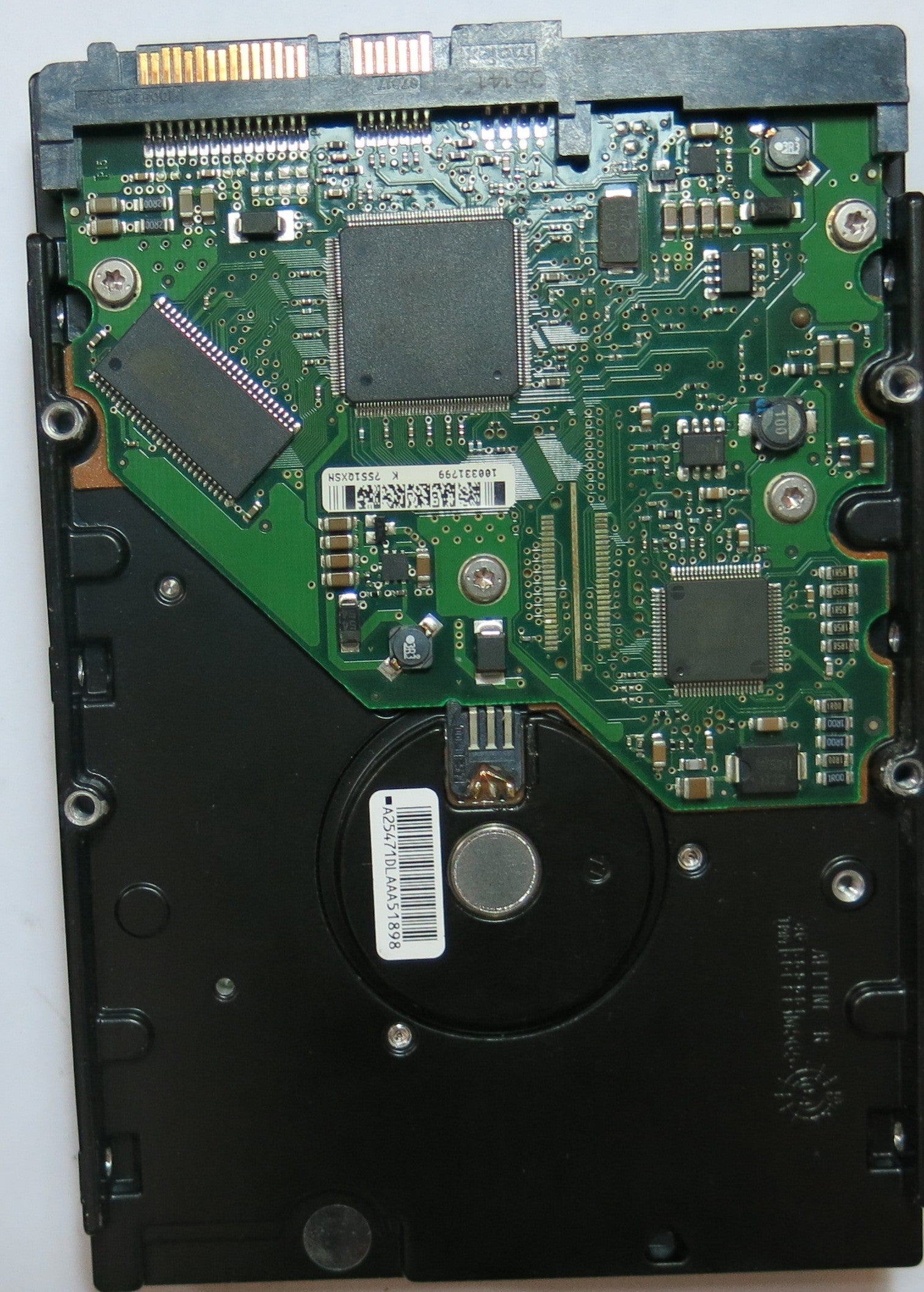 ST3120026AS,  P/N:9W2813 160,  FW:3.42,  Serial:4MSOPSVR,  120GB 3.5,   PCB:100336321- REV A