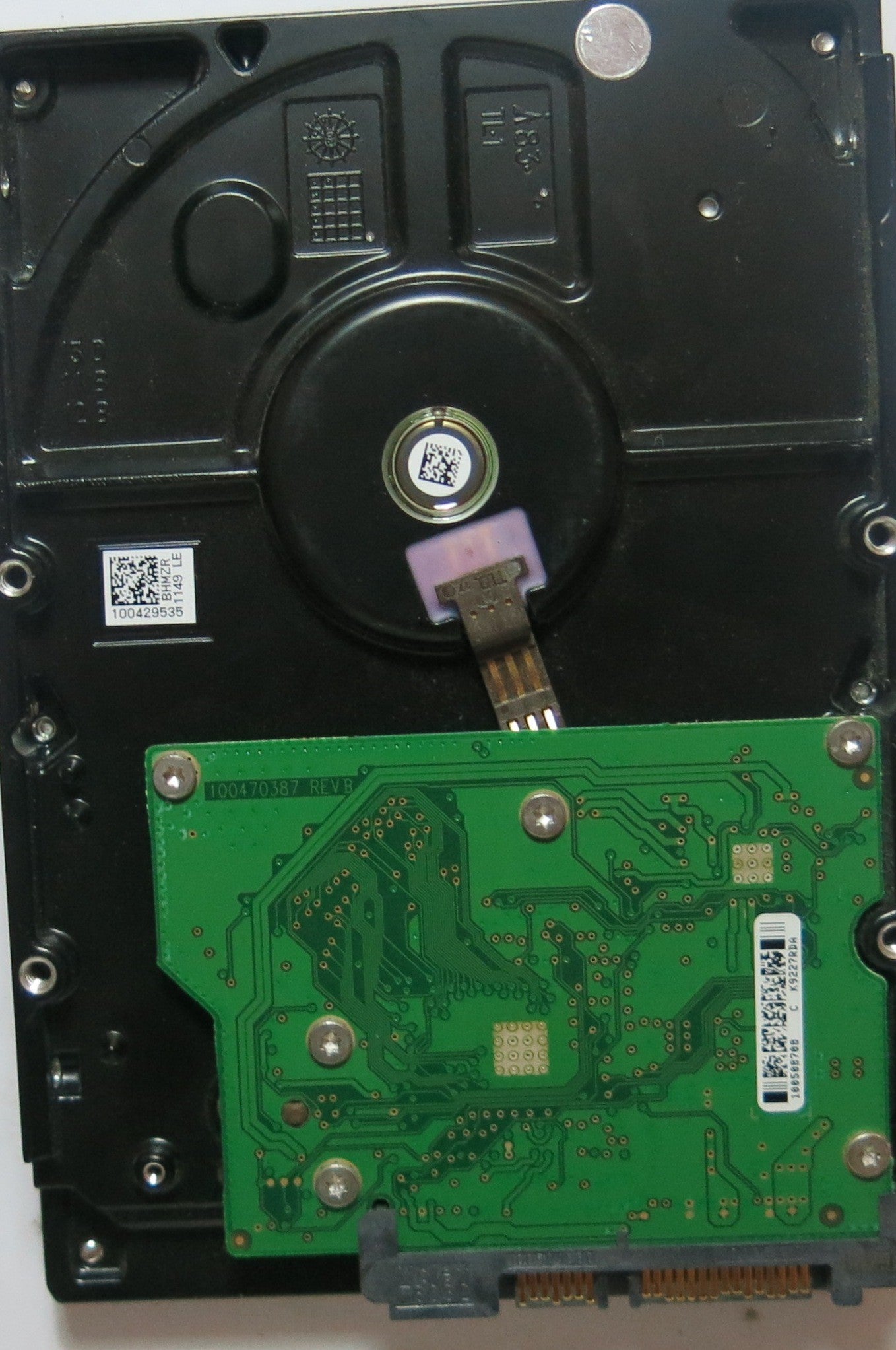 ST380815AS PCB: 100470387 REV B SERIAL: 6RW3VG0M 9CY131'037 FW 4.ADA 80,GB