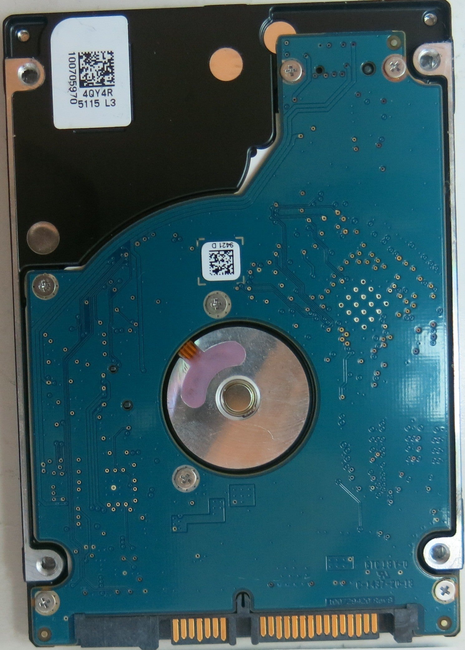 ST500VT000 PN 1DK142-502 FW 0001SDC2 500 GB PCB: 100729420 REV B SERIAL NUMBER: S3PFBSZL