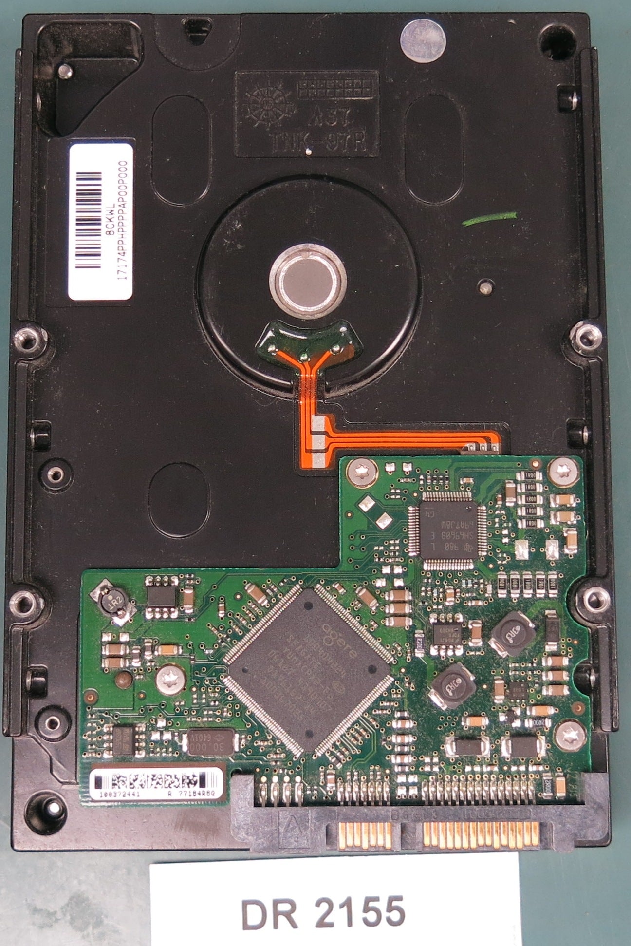 ST3160212SCE, P/N: 9BE112-160, FW:3.ACF, Serial: 9LSNHJG, 160GB 3.5, PCB: 100355589 REV A