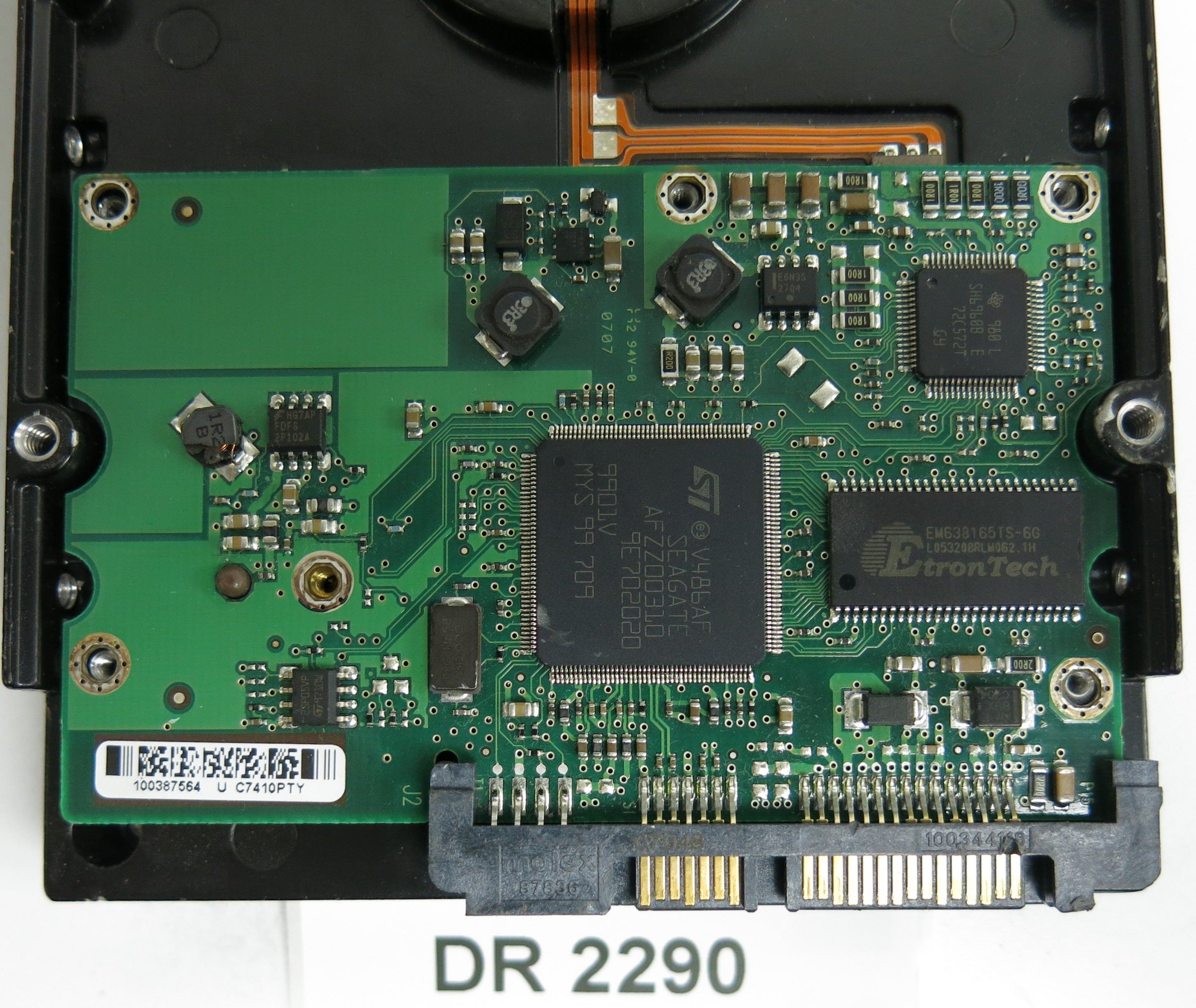 ST3808110AS, P/N: 9BD131-034, FW: 3.ADJ, Serial: 9LR4HGG8, 80GB 3.5, PCB: 100387575 REV D