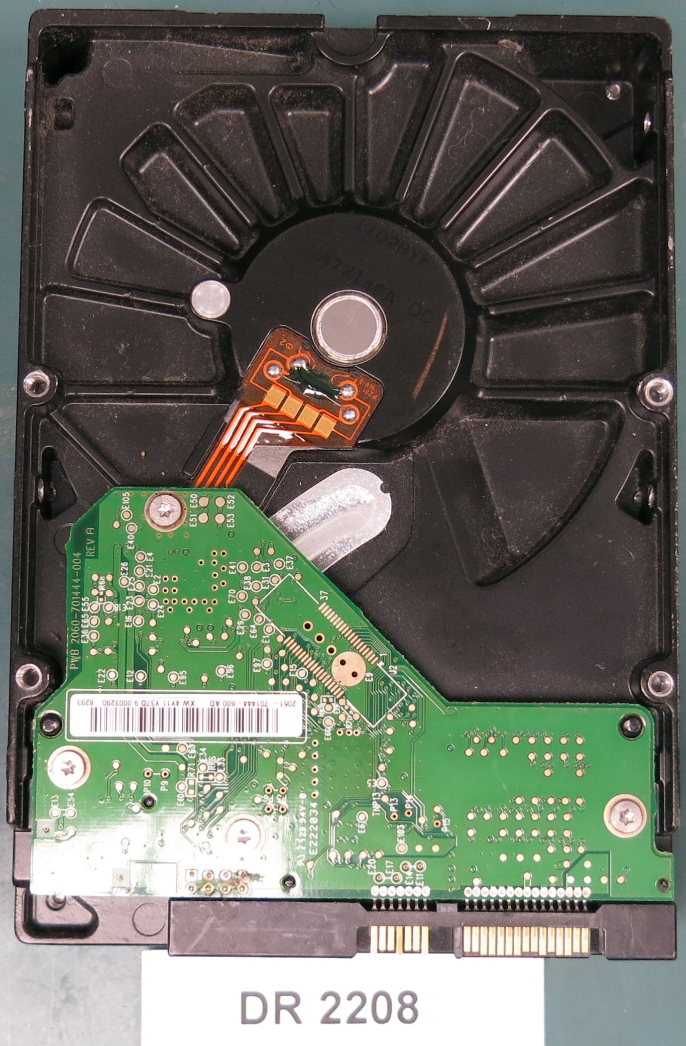 WD1600AABS-61PRA0 DCM EGRCHTJAA 160GB 3.5 PCB 2060-701444-004 REV A