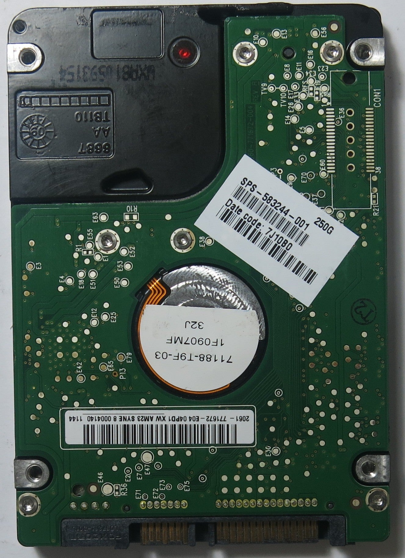 WD2500BEKT-60A25T1, DCM:HECTJHB, PCB: 2060-771672-004 REV A, SERIAL NUMBER: WXN1A80N6935,